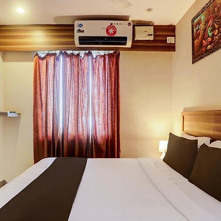 Super Hotel O Vaishnavi Inn Хайдарабад Экстерьер фото